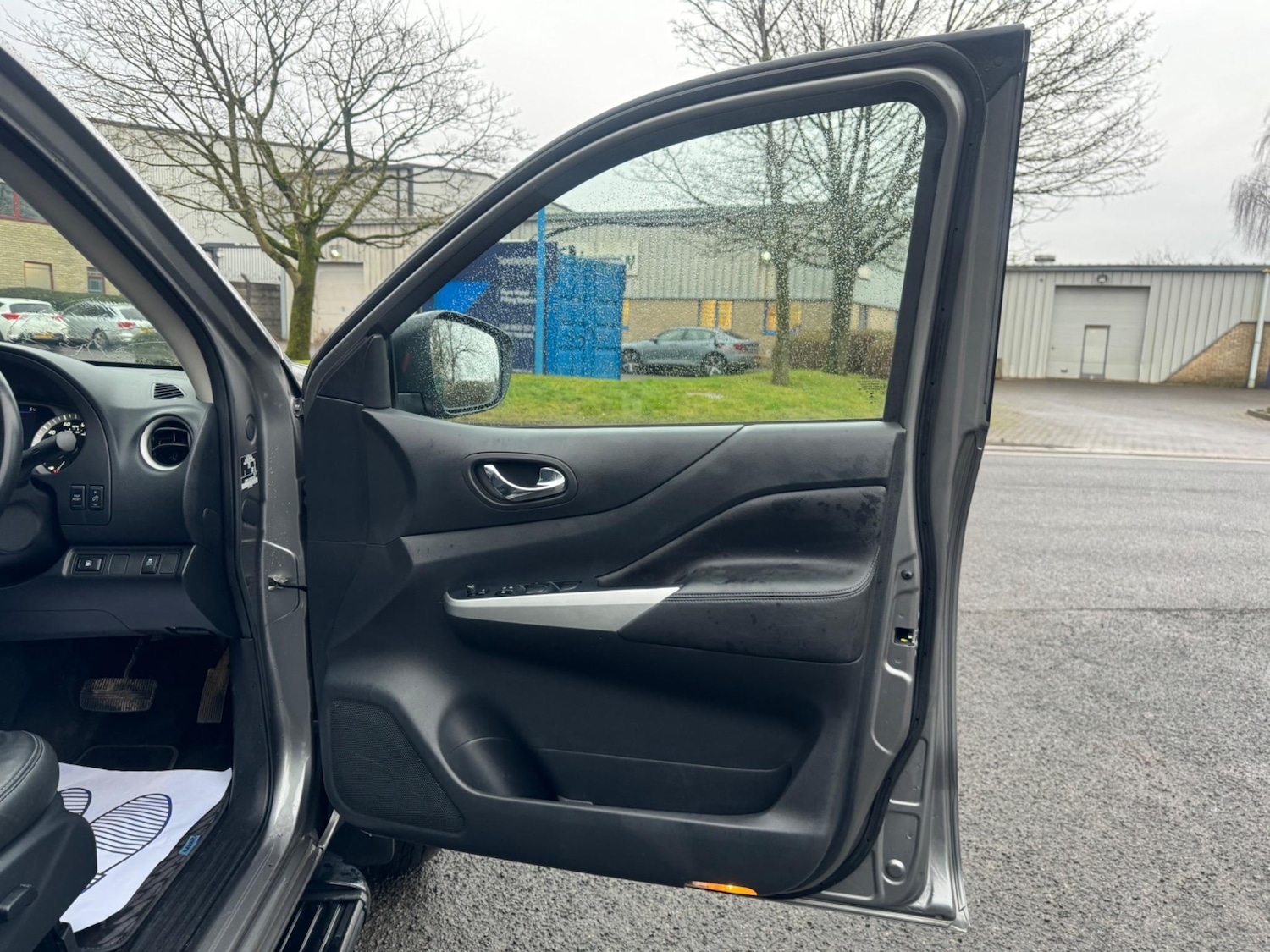 Used Nissan Navara 2021 for sale - 76765347: Photo 17