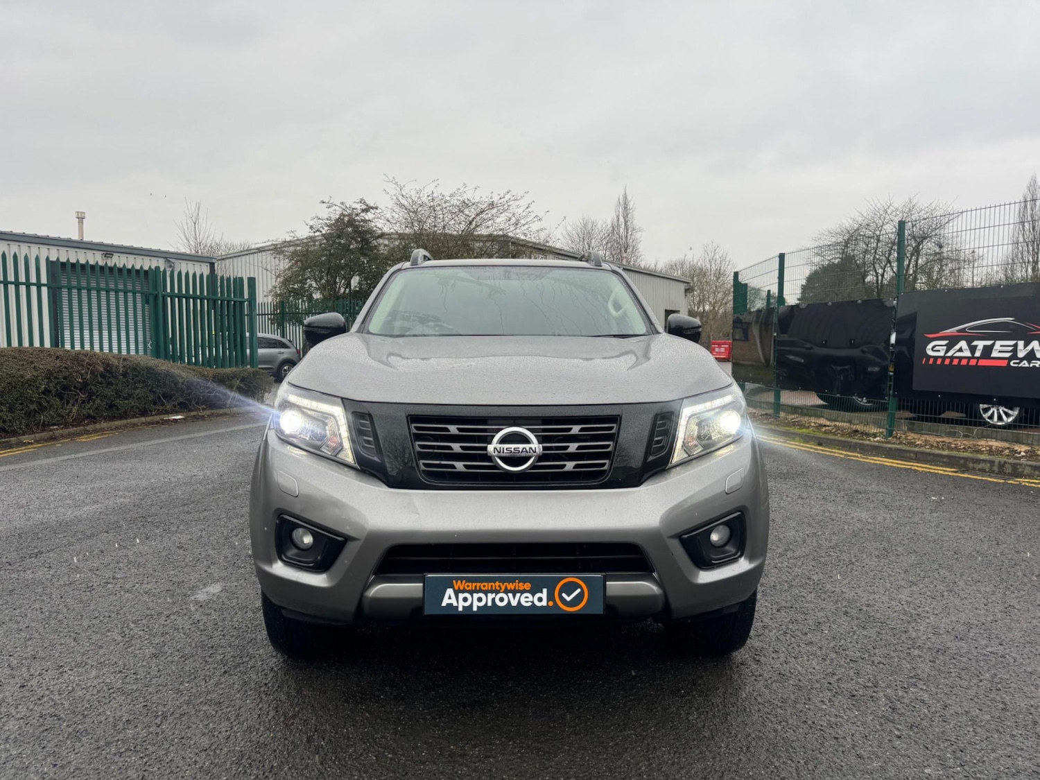 Used Nissan Navara 2021 for sale - 76765347: Photo 2