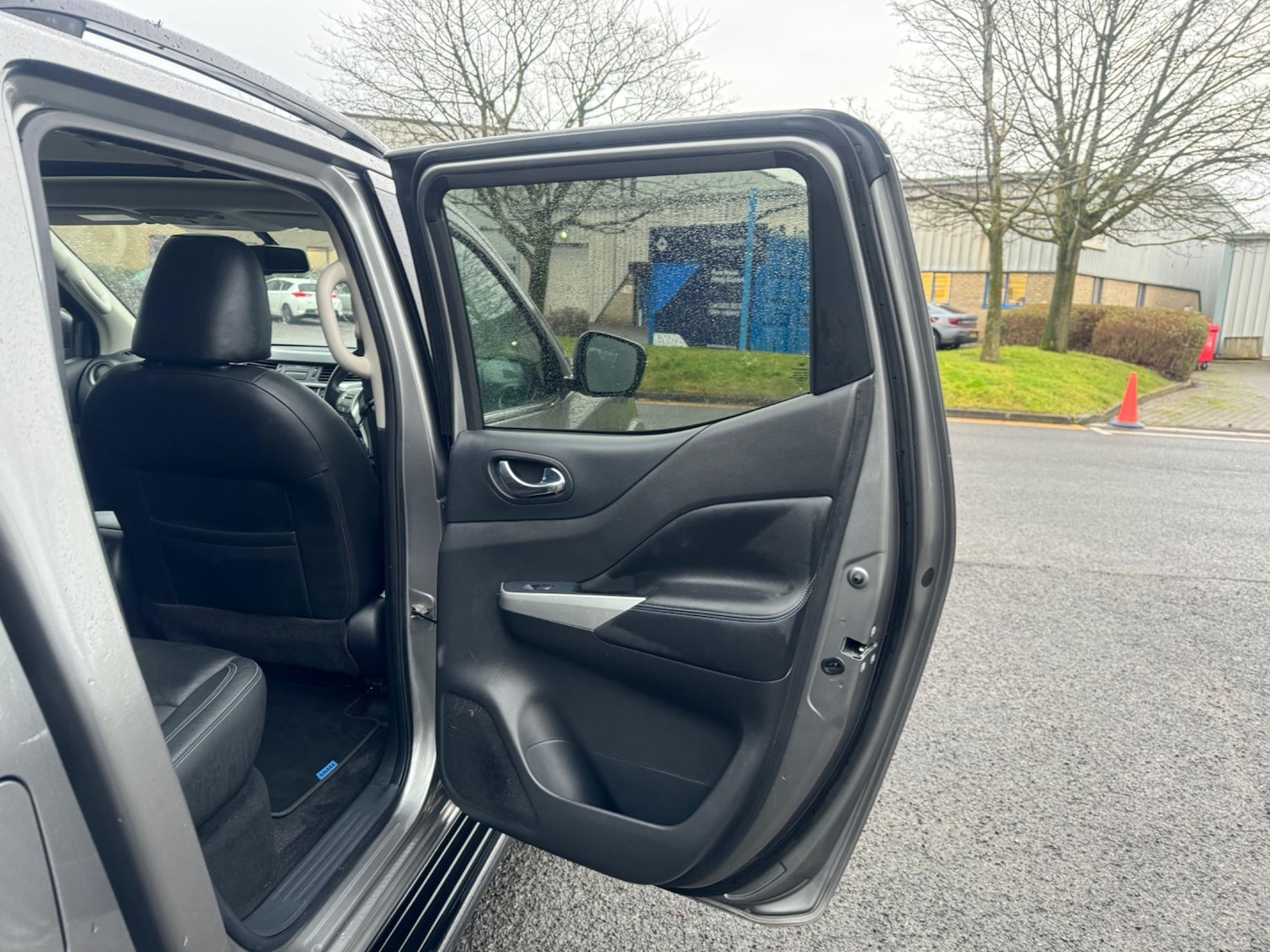 Used Nissan Navara 2021 for sale - 76765347: Photo 27