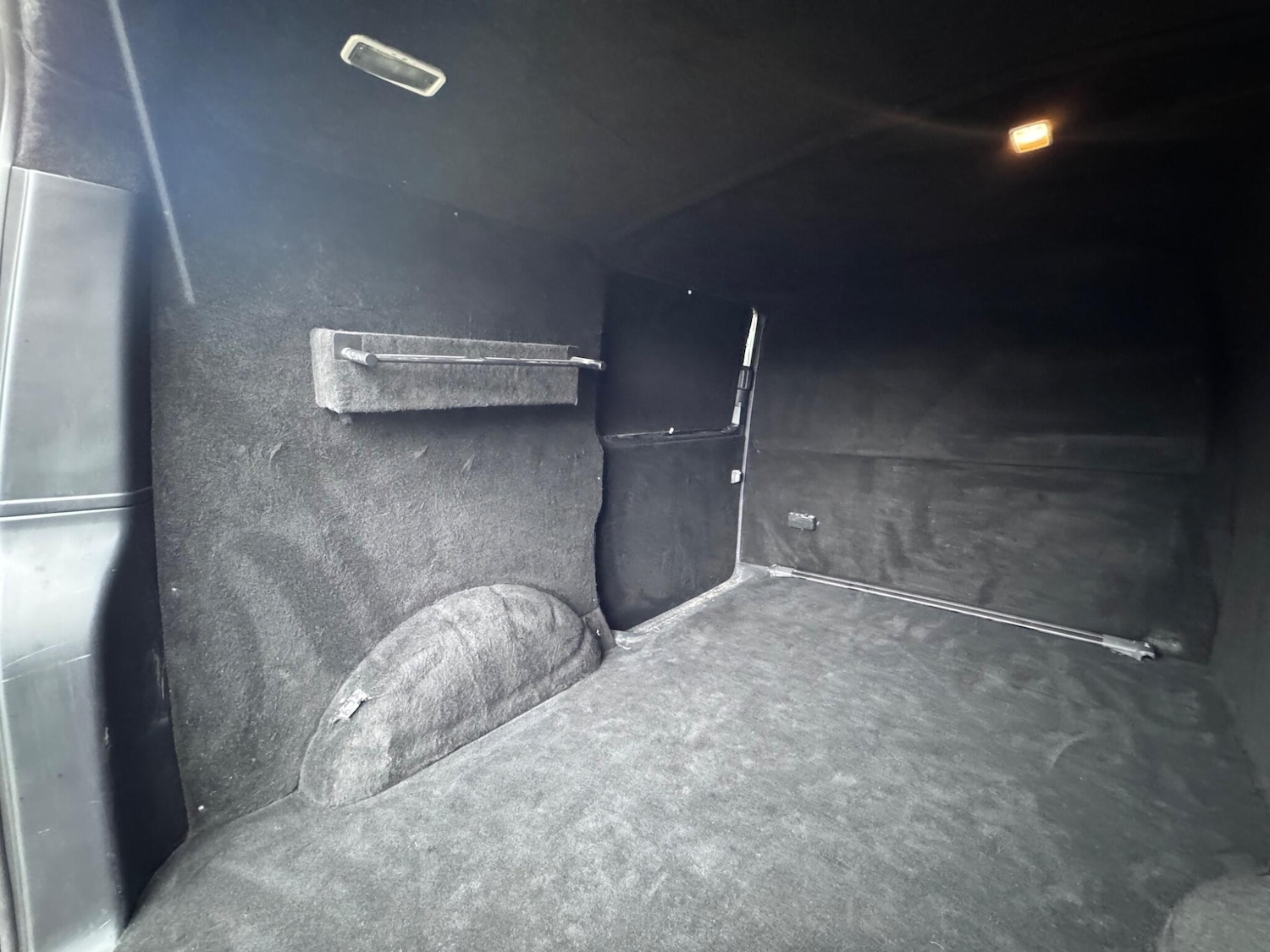 Used Volkswagen Transporter 2015 for sale - 76370236: Photo 25