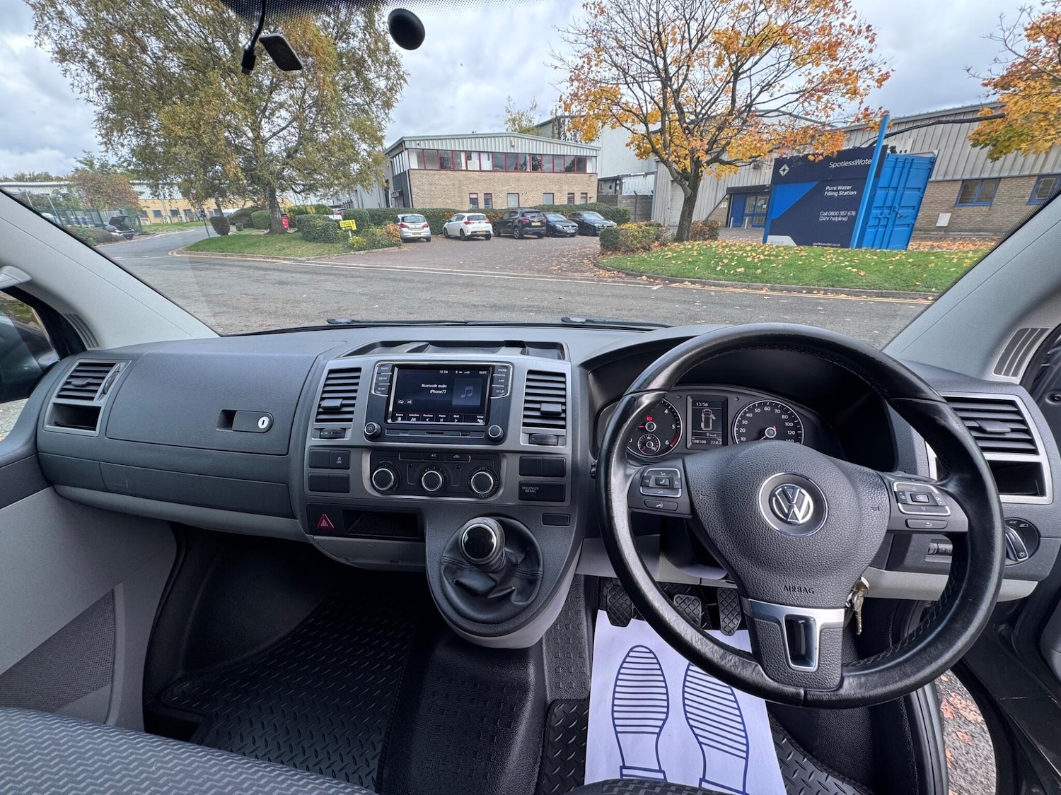 Used Volkswagen Transporter 2015 for sale - 76370236: Photo 34