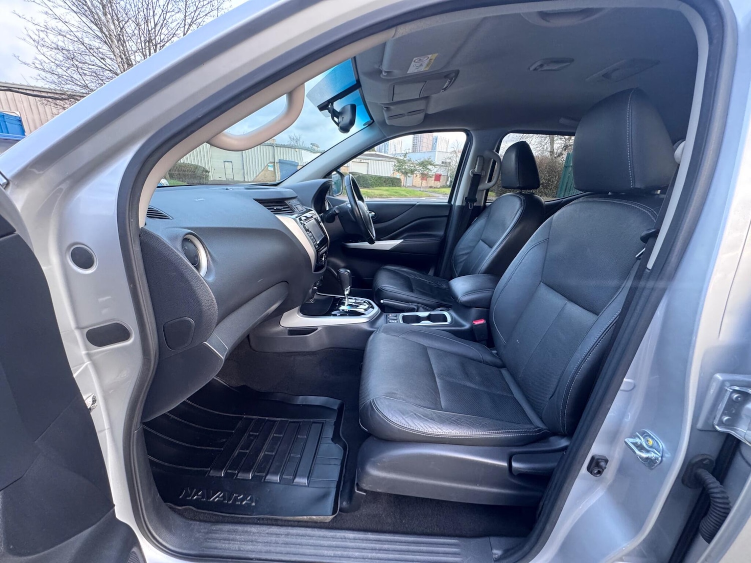 Used Nissan Navara 2018 for sale - 77611915: Photo 30