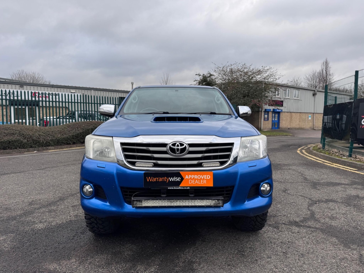 Used Toyota Hilux 2014 for sale - 77426181: Photo 2
