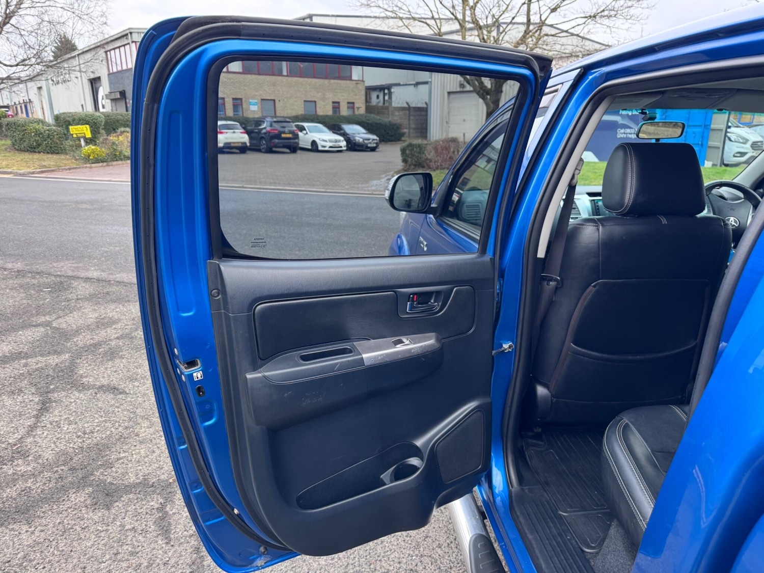 Used Toyota Hilux 2014 for sale - 77426181: Photo 27