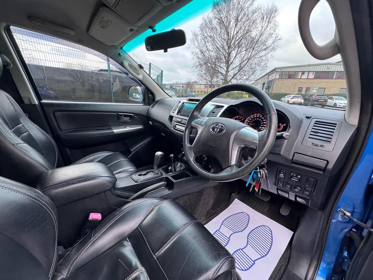 Used Toyota Hilux 2014 for sale - 77426181: Photo 32