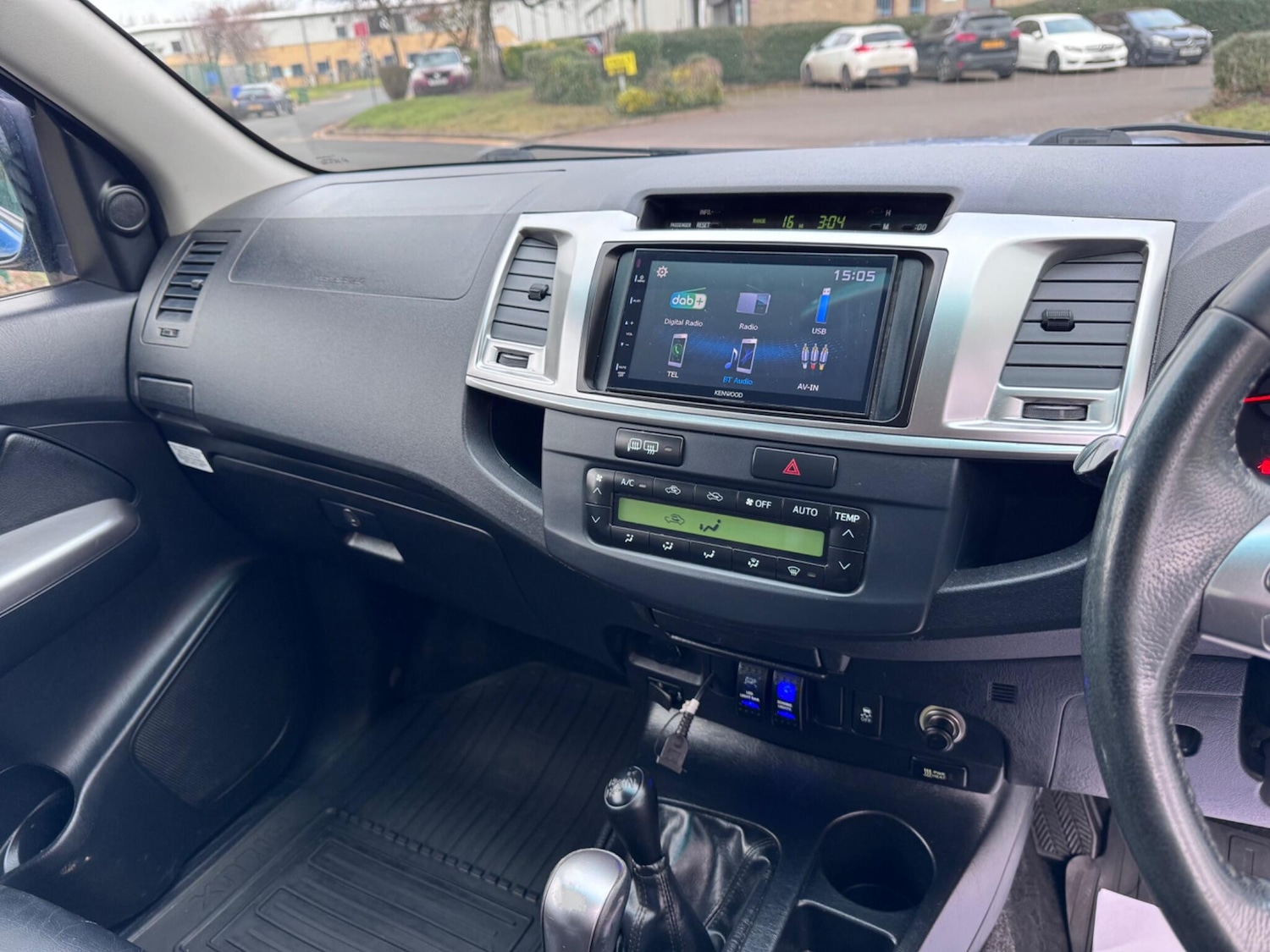 Used Toyota Hilux 2014 for sale - 77426181: Photo 37