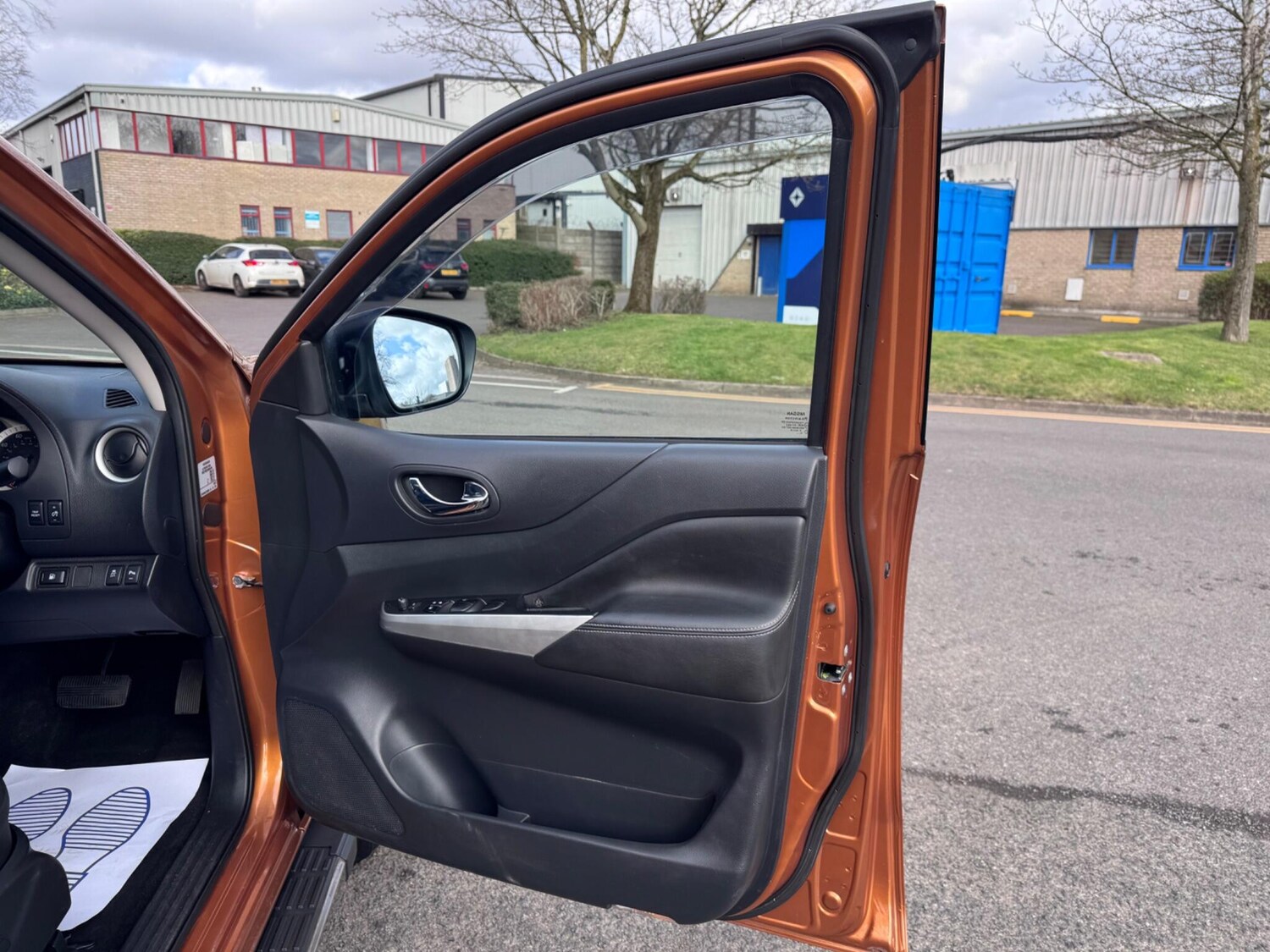 Used Nissan Navara 2017 for sale - 77853365: Photo 22