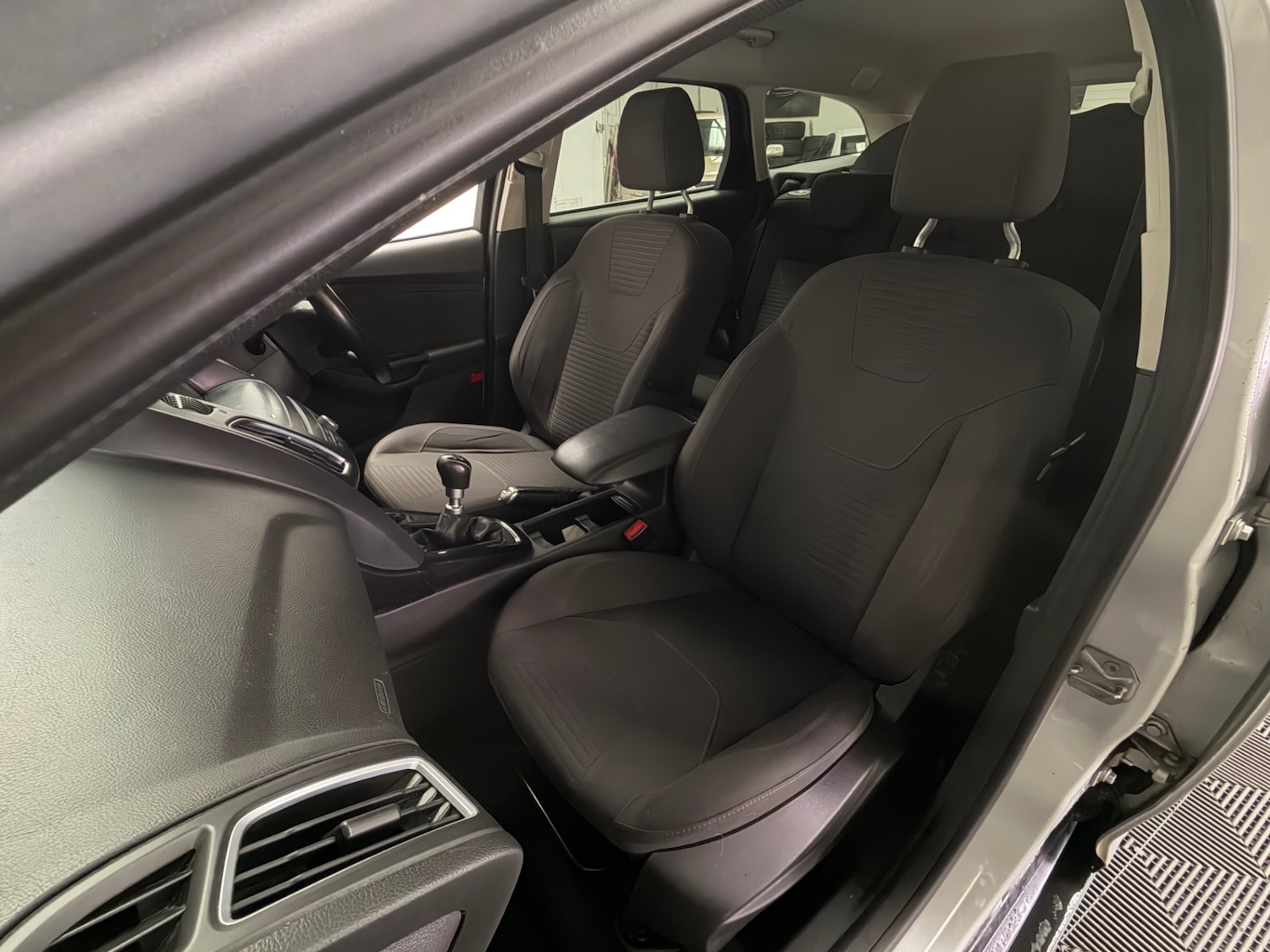 Used Ford Focus 2015 for sale - 77976012: Photo 20