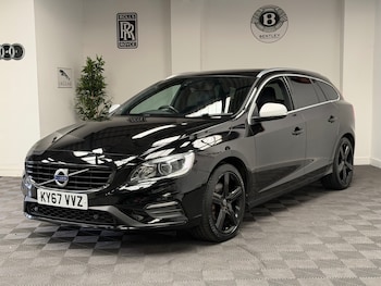 Used Volvo V60 2017 for sale - 78852490: Photo