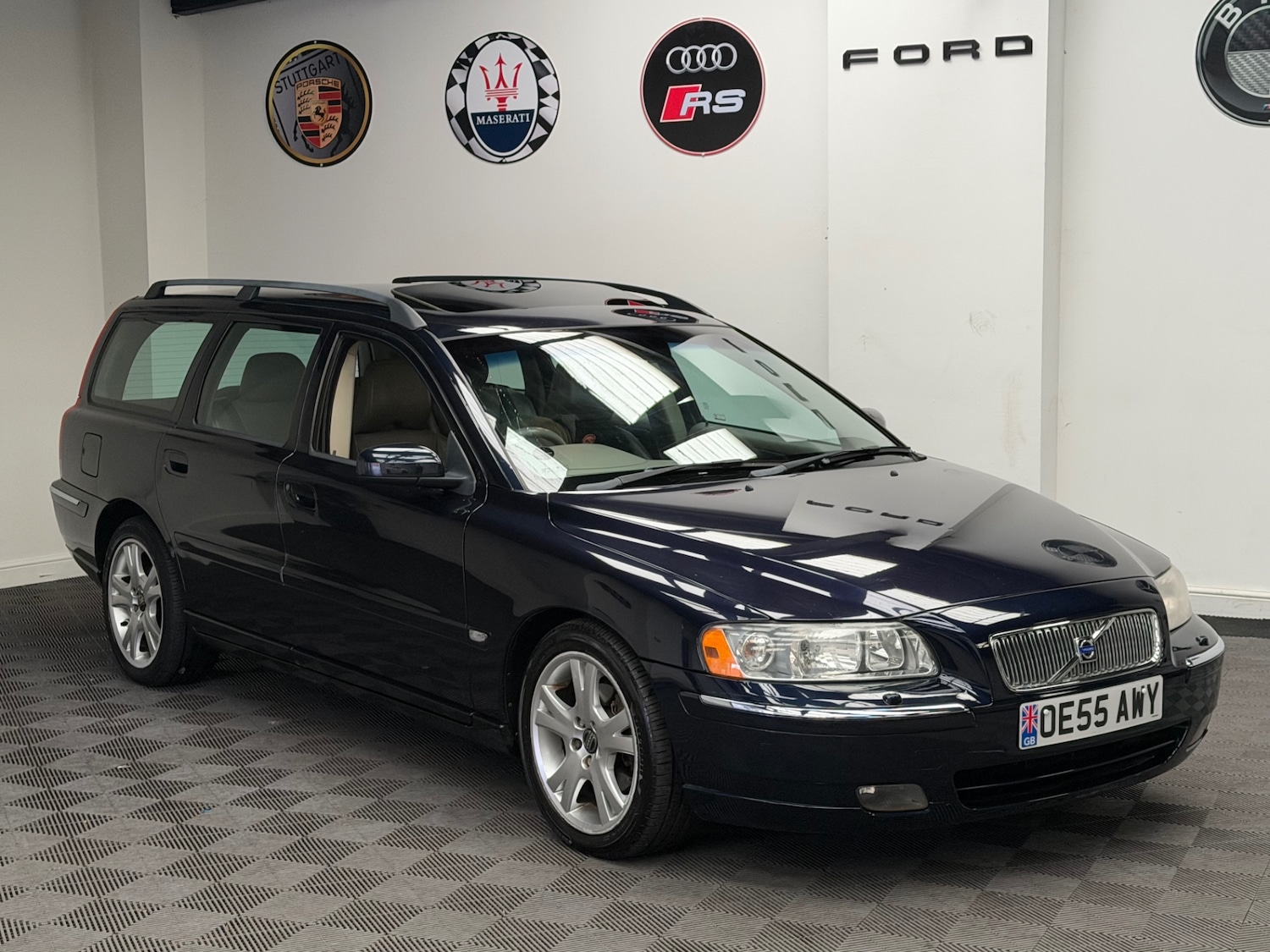 Used Volvo V70 2005 for sale - 78004859: Photo 15