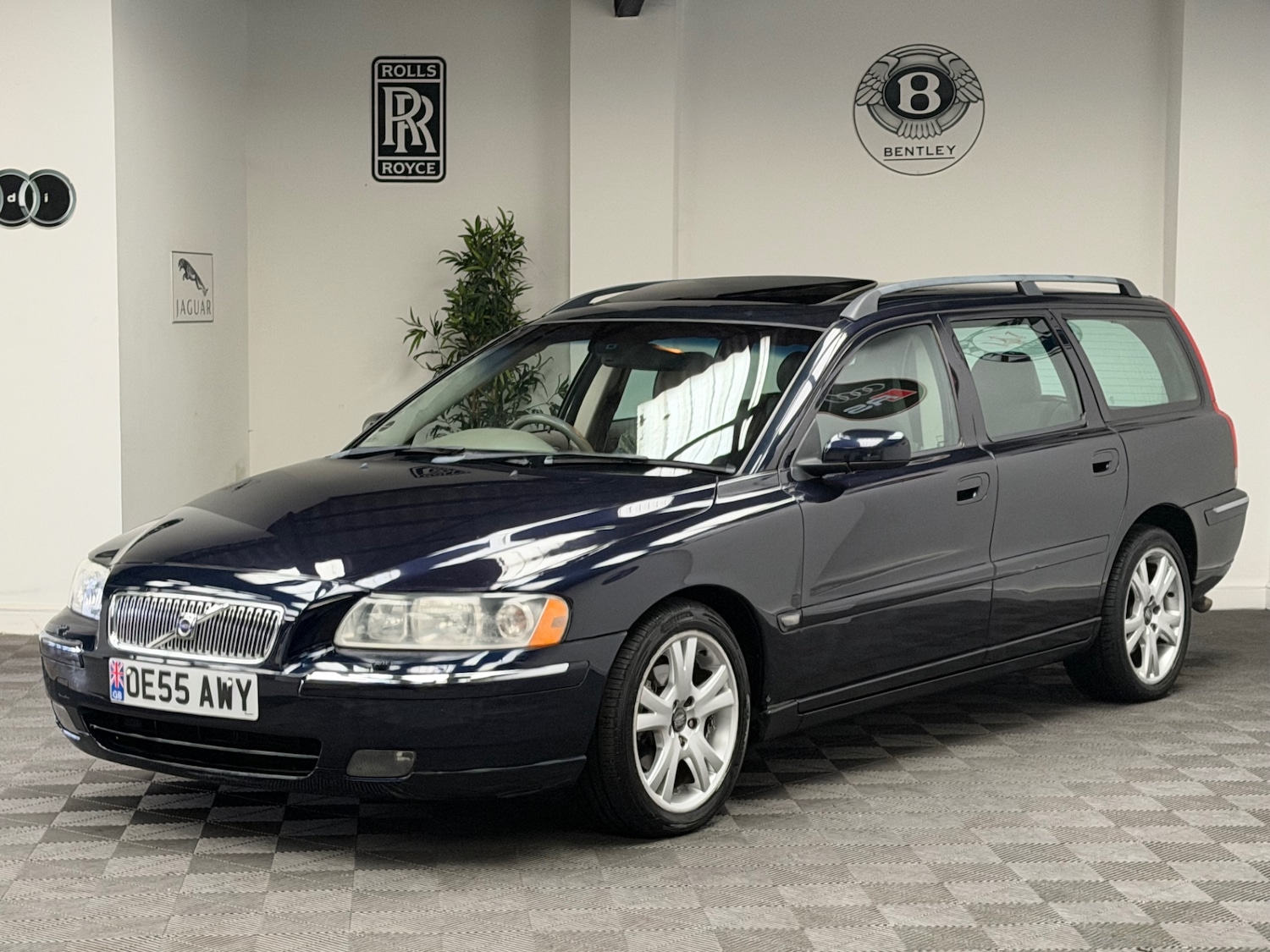 Used Volvo V70 2005 for sale - 78004859: Photo 17