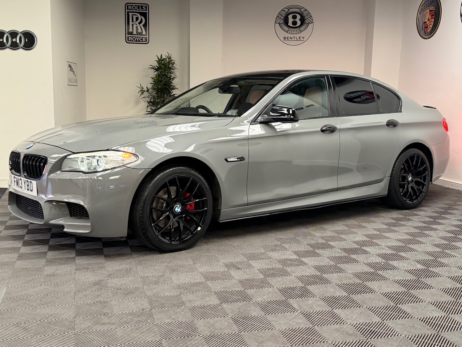 Used BMW 5 Series 2023 for sale - 77975851: Photo 10