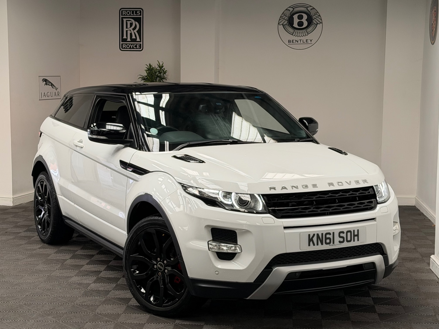 Used Land Rover Range Rover Evoque 2011 for sale - 78004857: Photo 1
