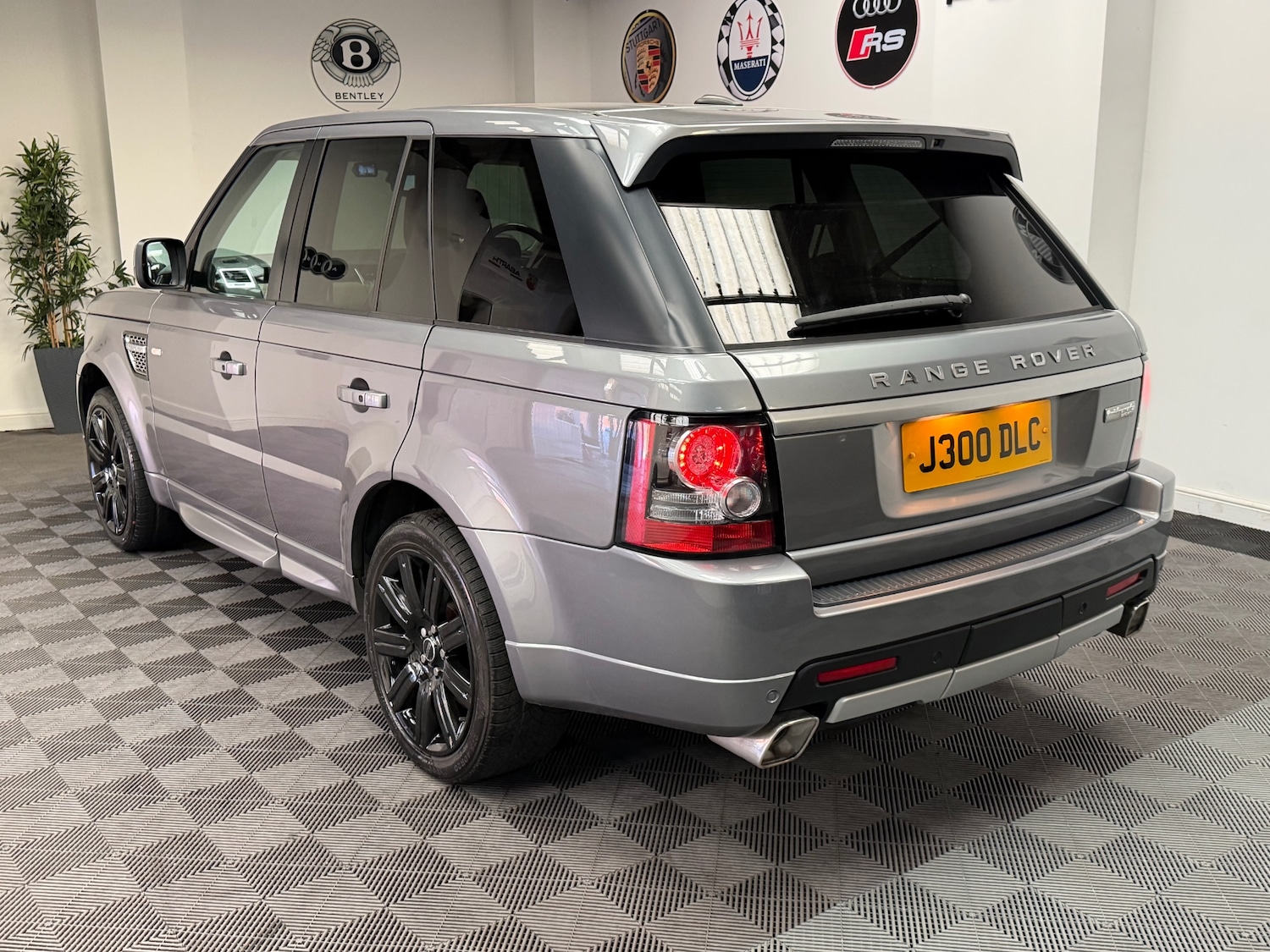 Used Land Rover Range Rover Sport 2012 for sale - 77975778: Photo 14