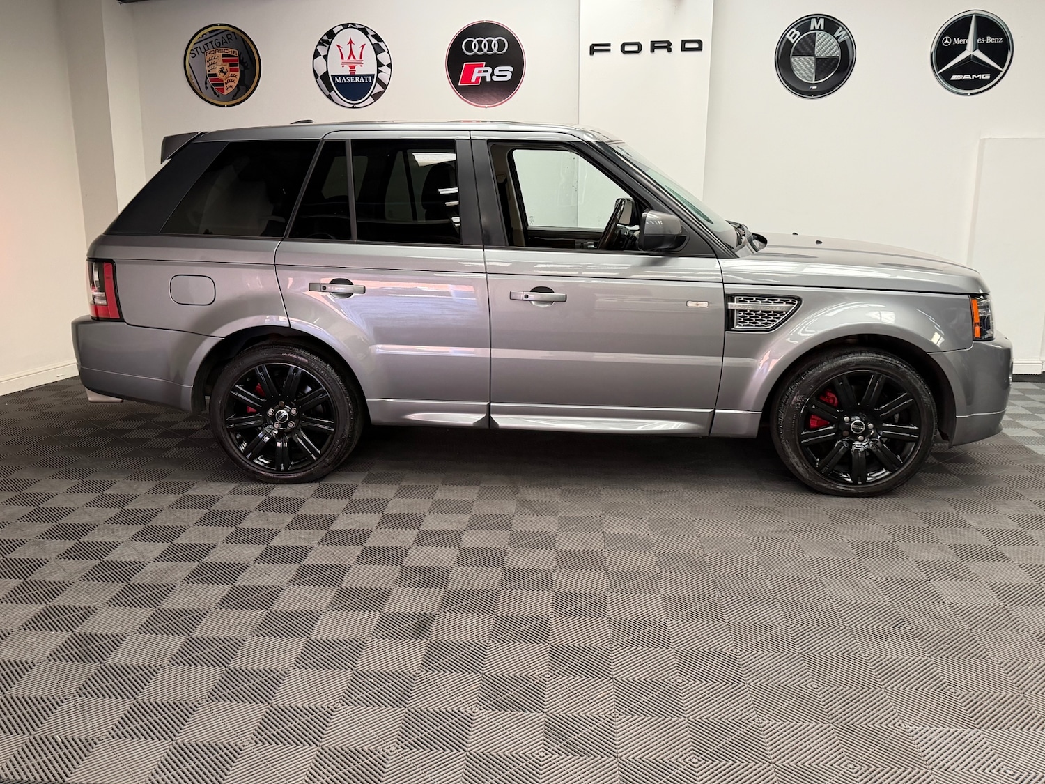 Used Land Rover Range Rover Sport 2012 for sale - 77975778: Photo 16