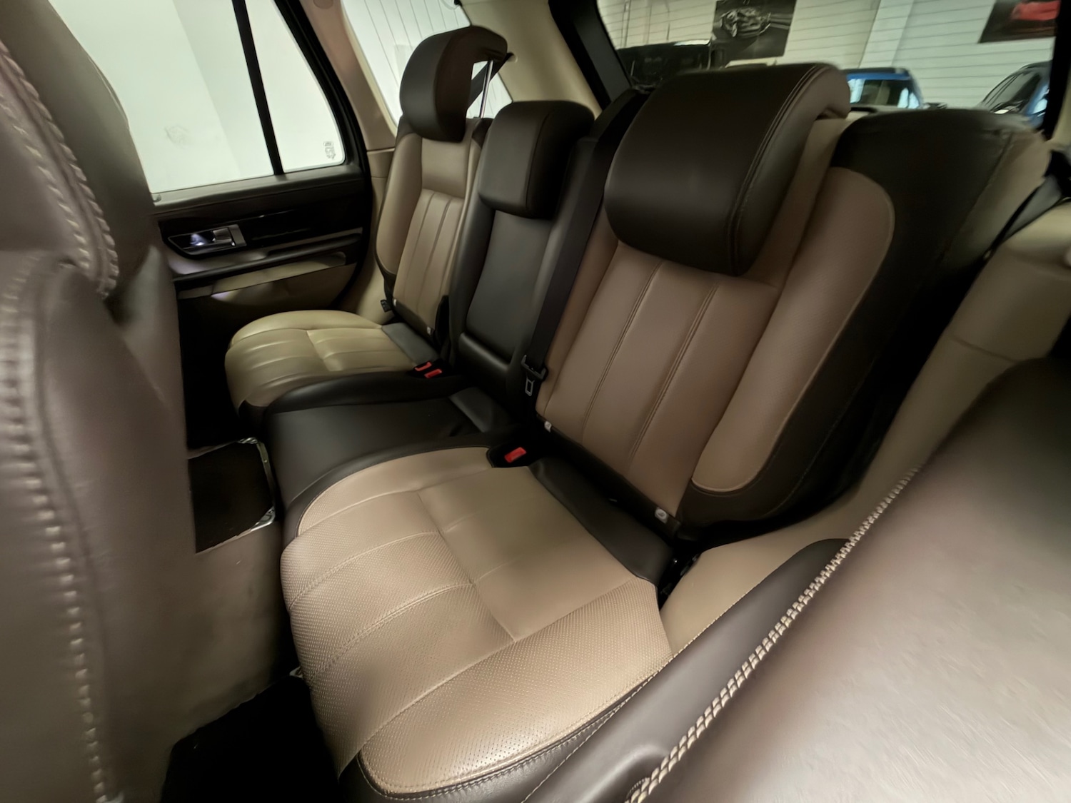 Used Land Rover Range Rover Sport 2012 for sale - 77975778: Photo 6