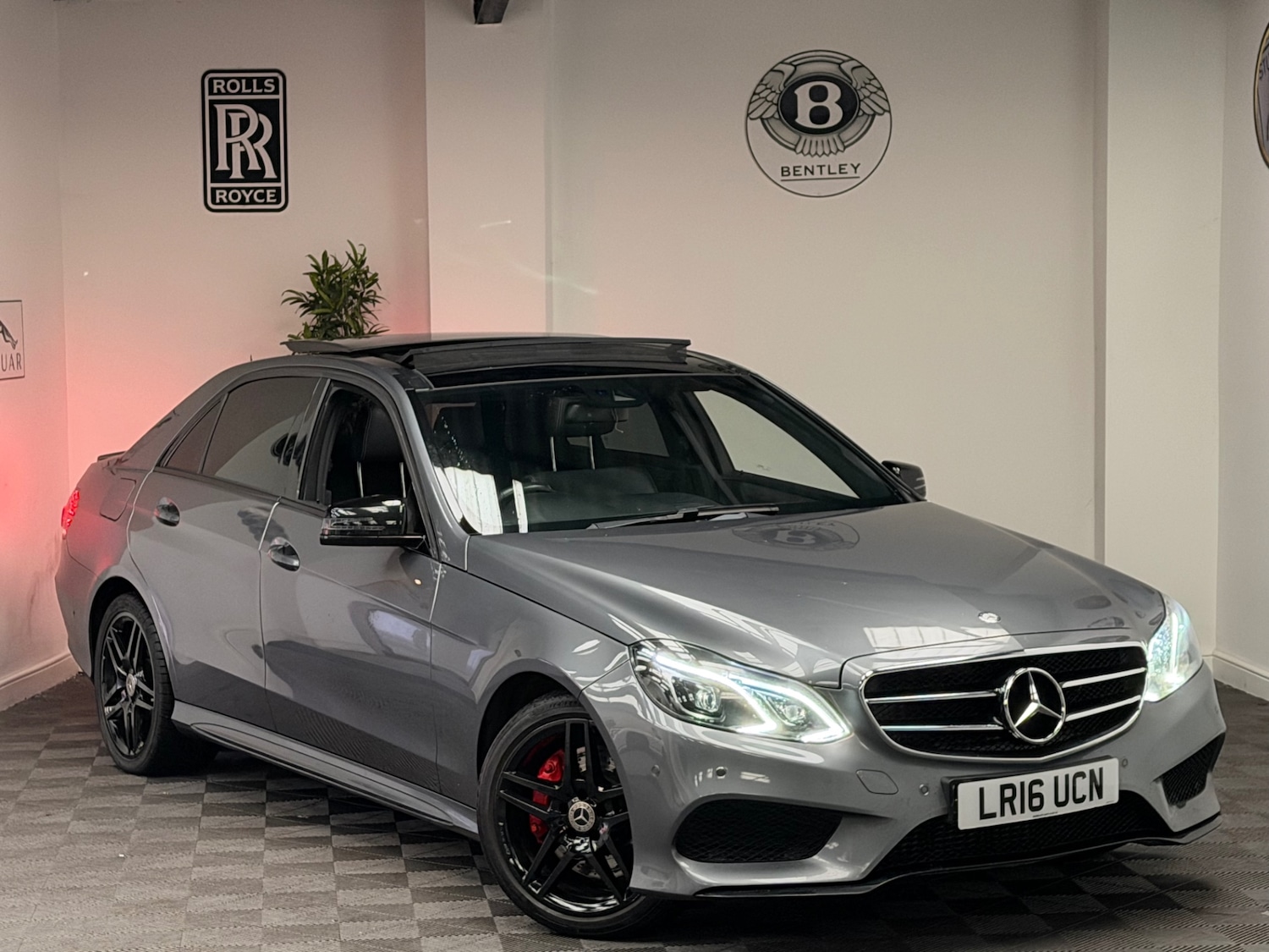 Used Mercedes-Benz E Class 2016 for sale - 78000438: Photo 20