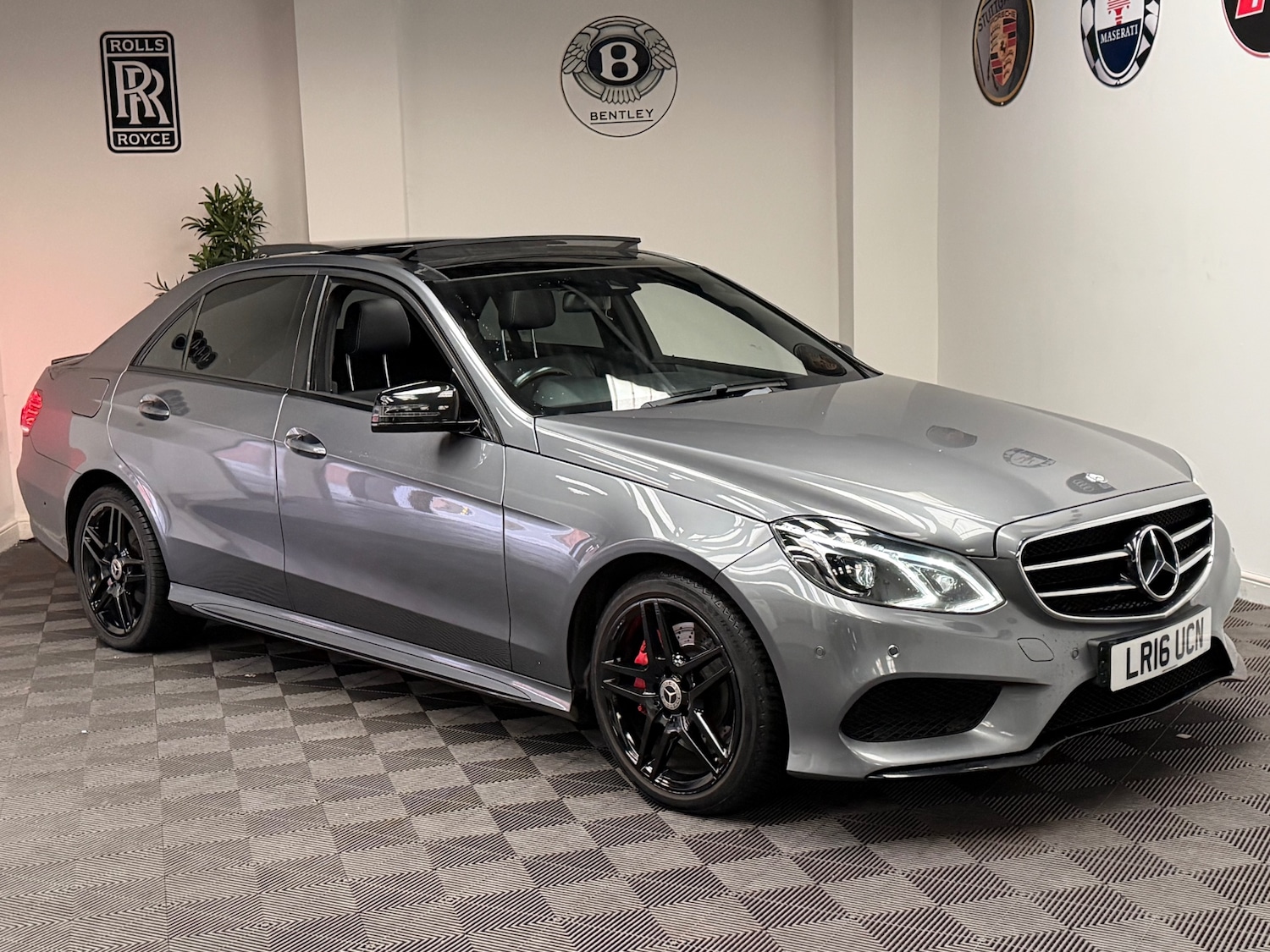 Used Mercedes-Benz E Class 2016 for sale - 78000438: Photo 4