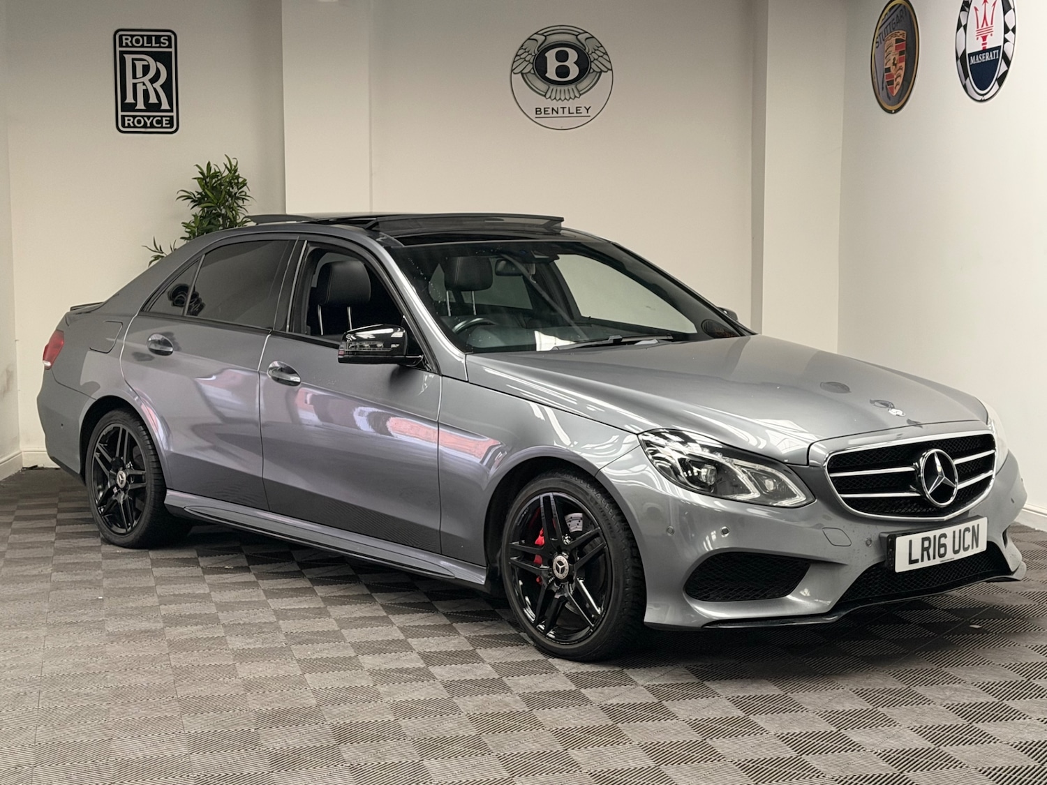 Used Mercedes-Benz E Class 2016 for sale - 78000438: Photo 9
