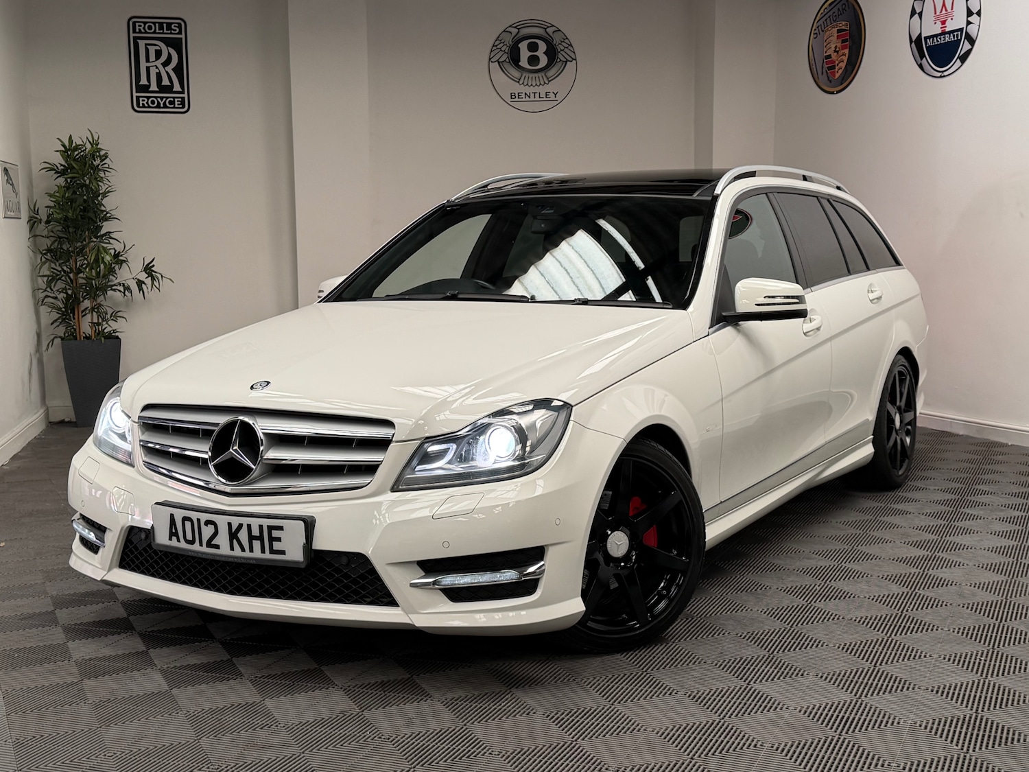 Used Mercedes-Benz C Class 2012 for sale - 78005535: Photo 17