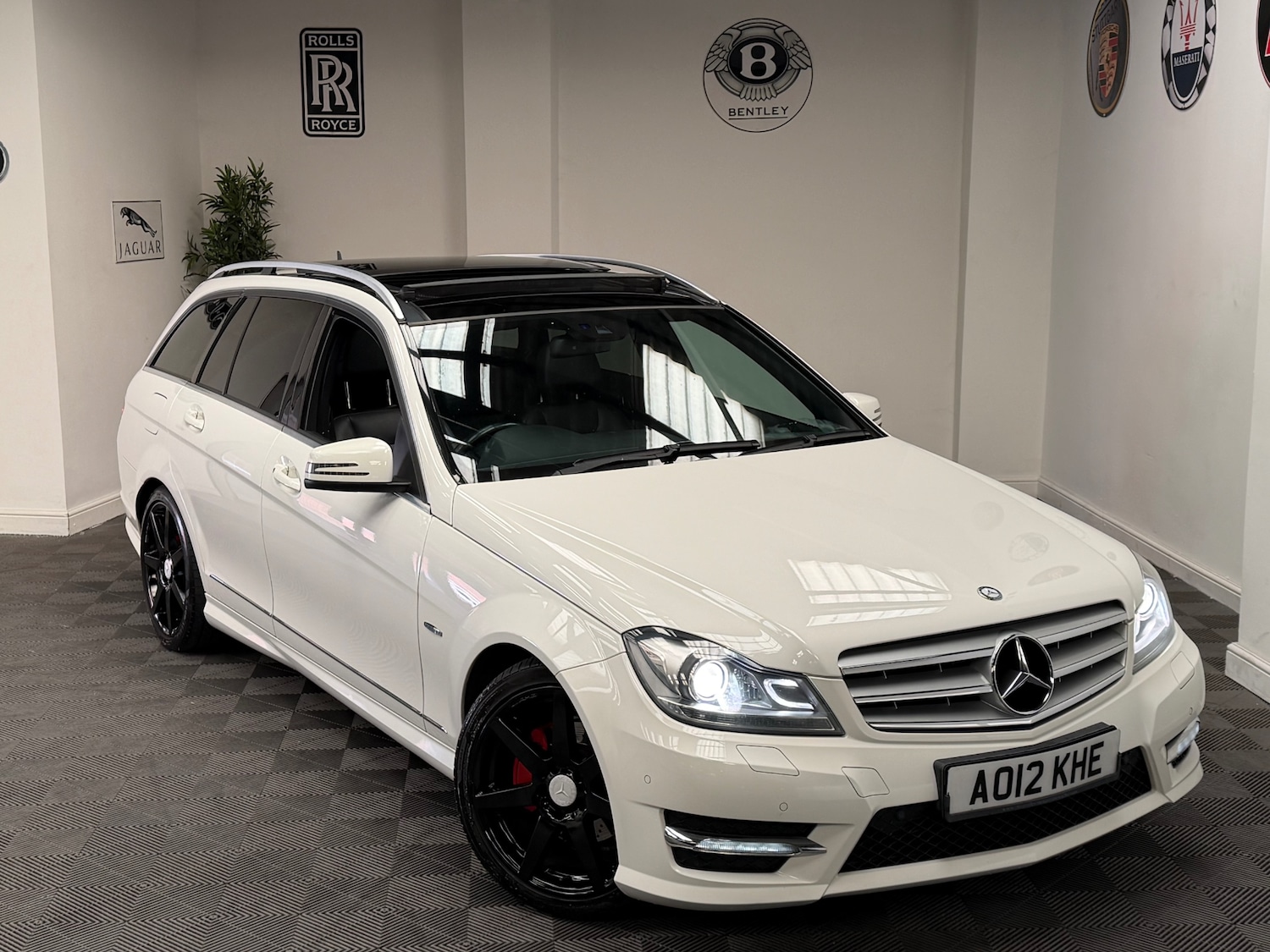 Used Mercedes-Benz C Class 2012 for sale - 78005535: Photo 19