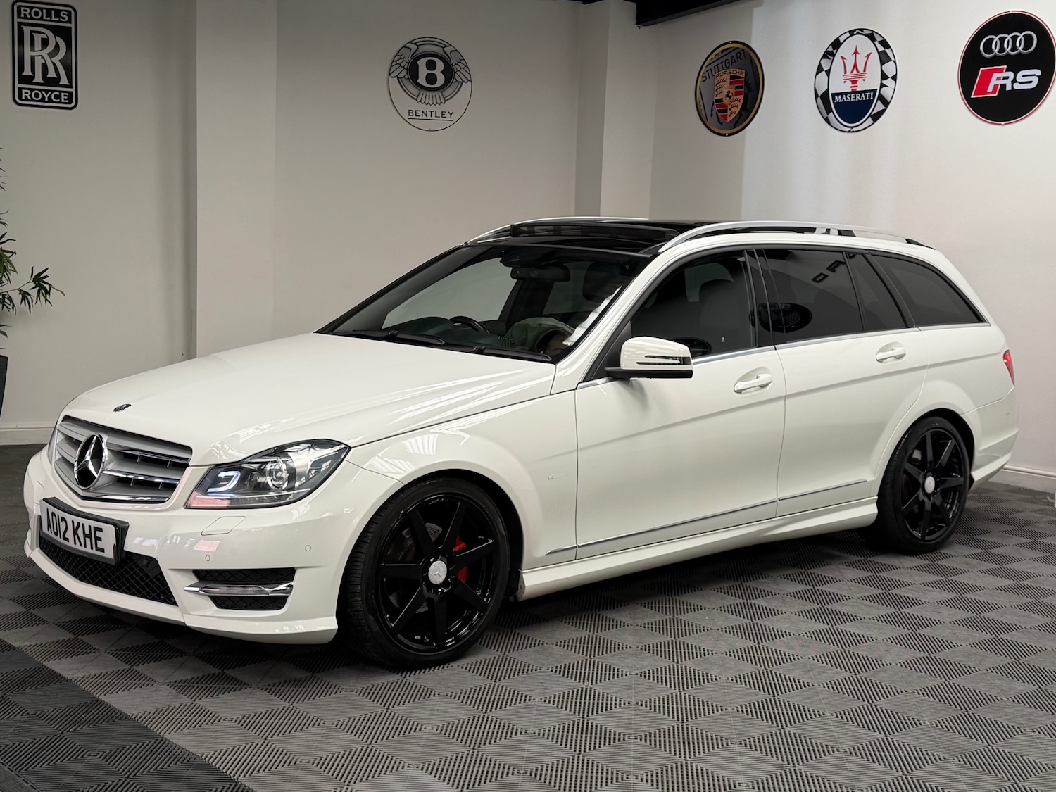 Used Mercedes-Benz C Class 2012 for sale - 78005535: Photo 20