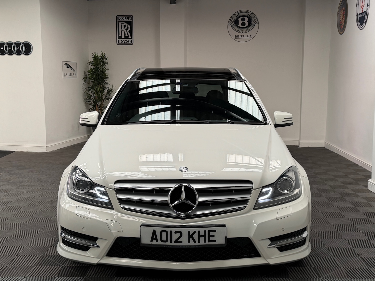 Used Mercedes-Benz C Class 2012 for sale - 78005535: Photo 8