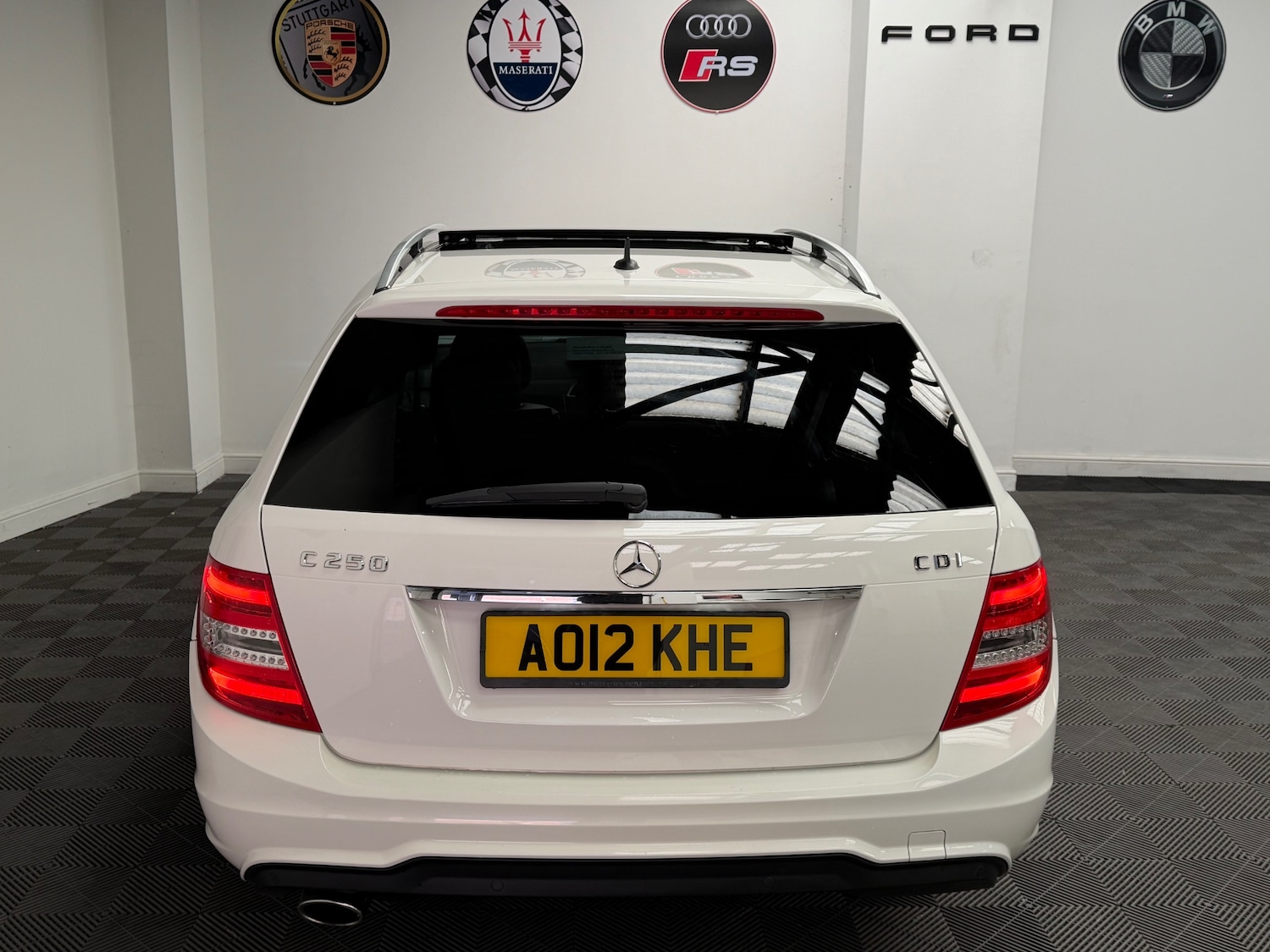 Used Mercedes-Benz C Class 2012 for sale - 78005535: Photo 9