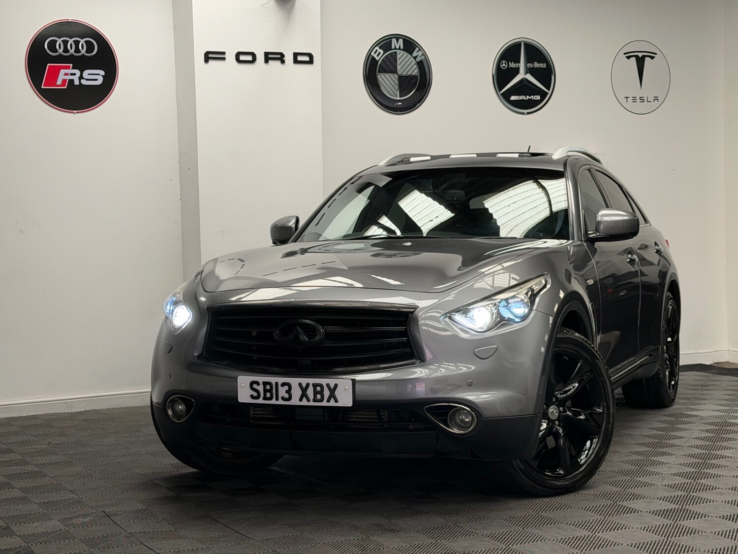 Used Infiniti FX 2013 for sale - 77982036: Photo 21