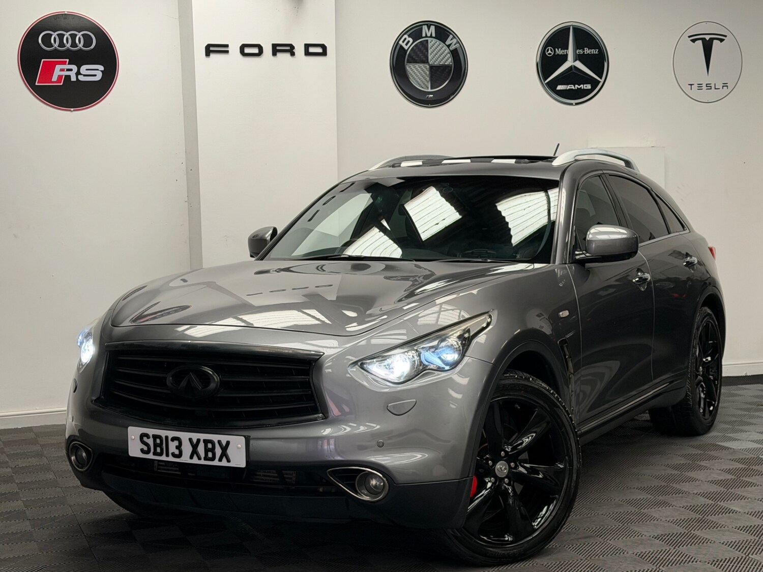 Used Infiniti FX 2013 for sale - 77982036: Photo 8