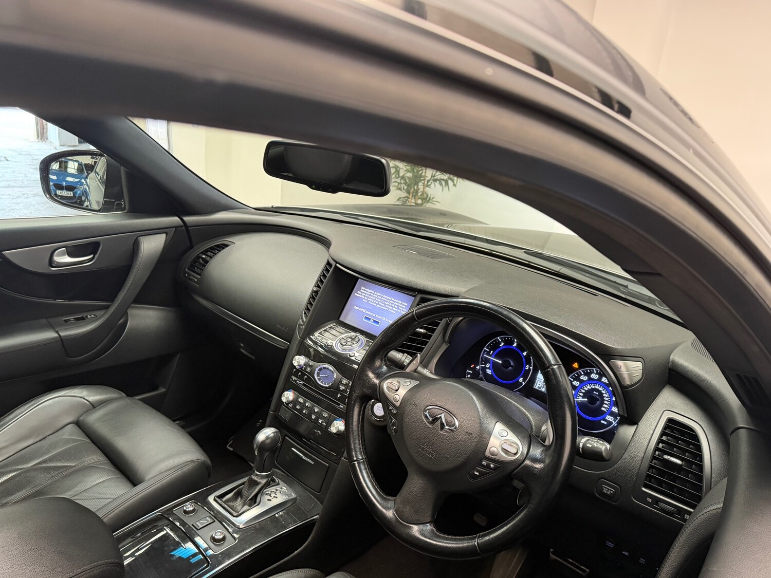 Used Infiniti FX 2013 for sale - 77982036: Photo 9