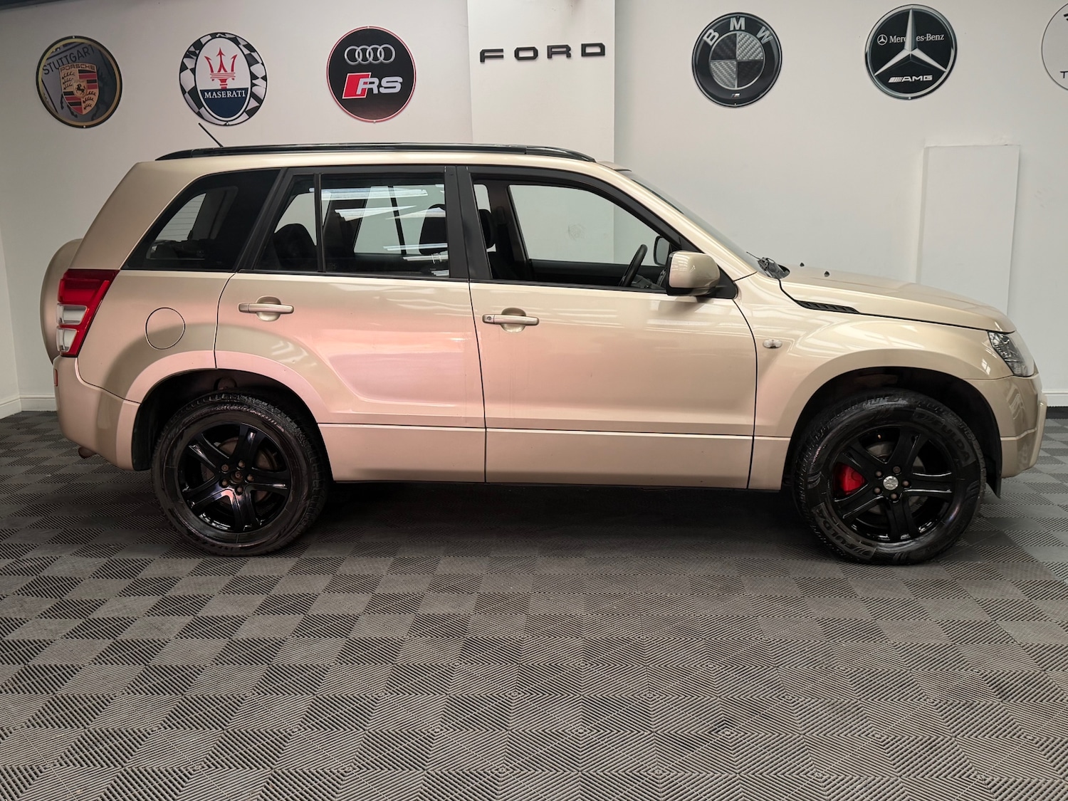 Used Suzuki Grand Vitara 2007 for sale - 77975932: Photo 3