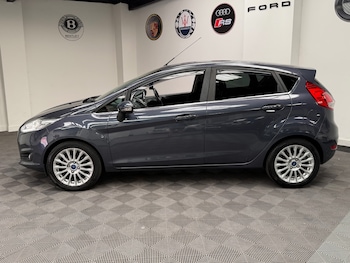 Used Ford Fiesta 2015 for sale - 79235026: Photo