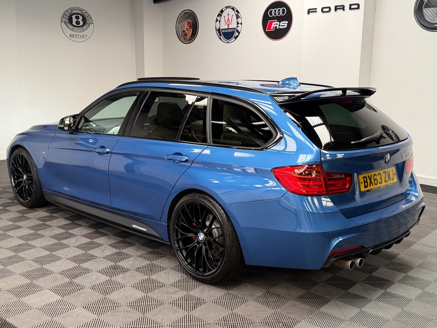 Used BMW 3 Series 2013 for sale - 77982009: Photo 22