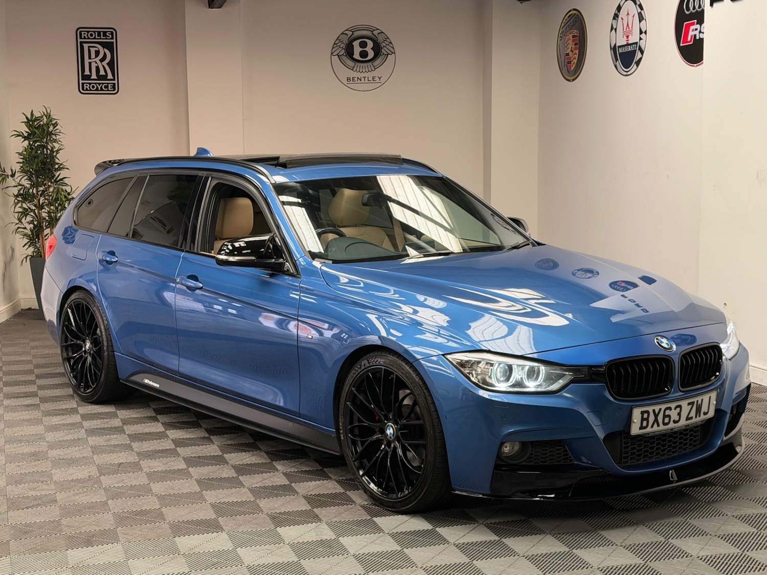 Used BMW 3 Series 2013 for sale - 77982009: Photo 7