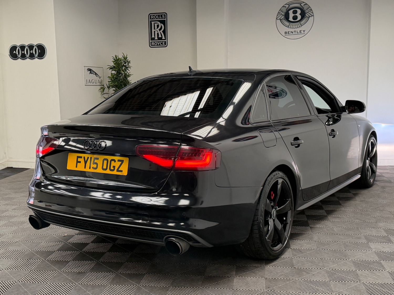 Used Audi A4 2015 for sale - 78005538: Photo 8