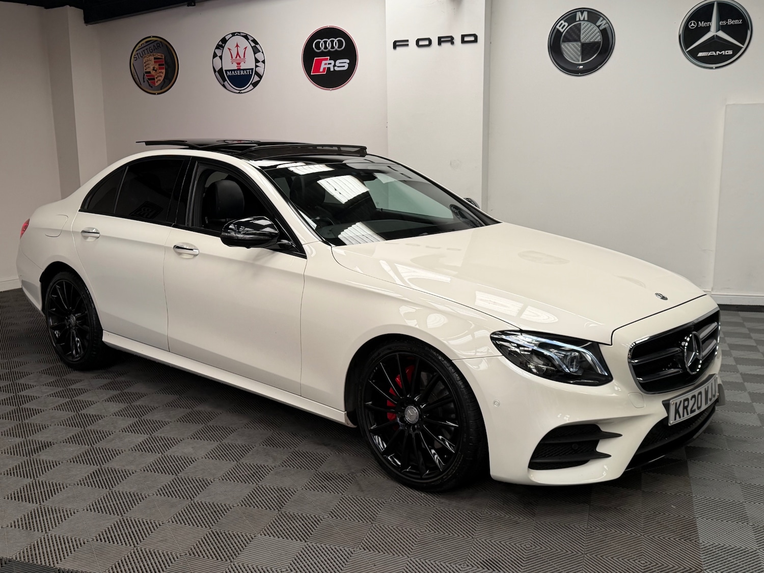 Used Mercedes-Benz E Class 2020 for sale - 77982024: Photo 17