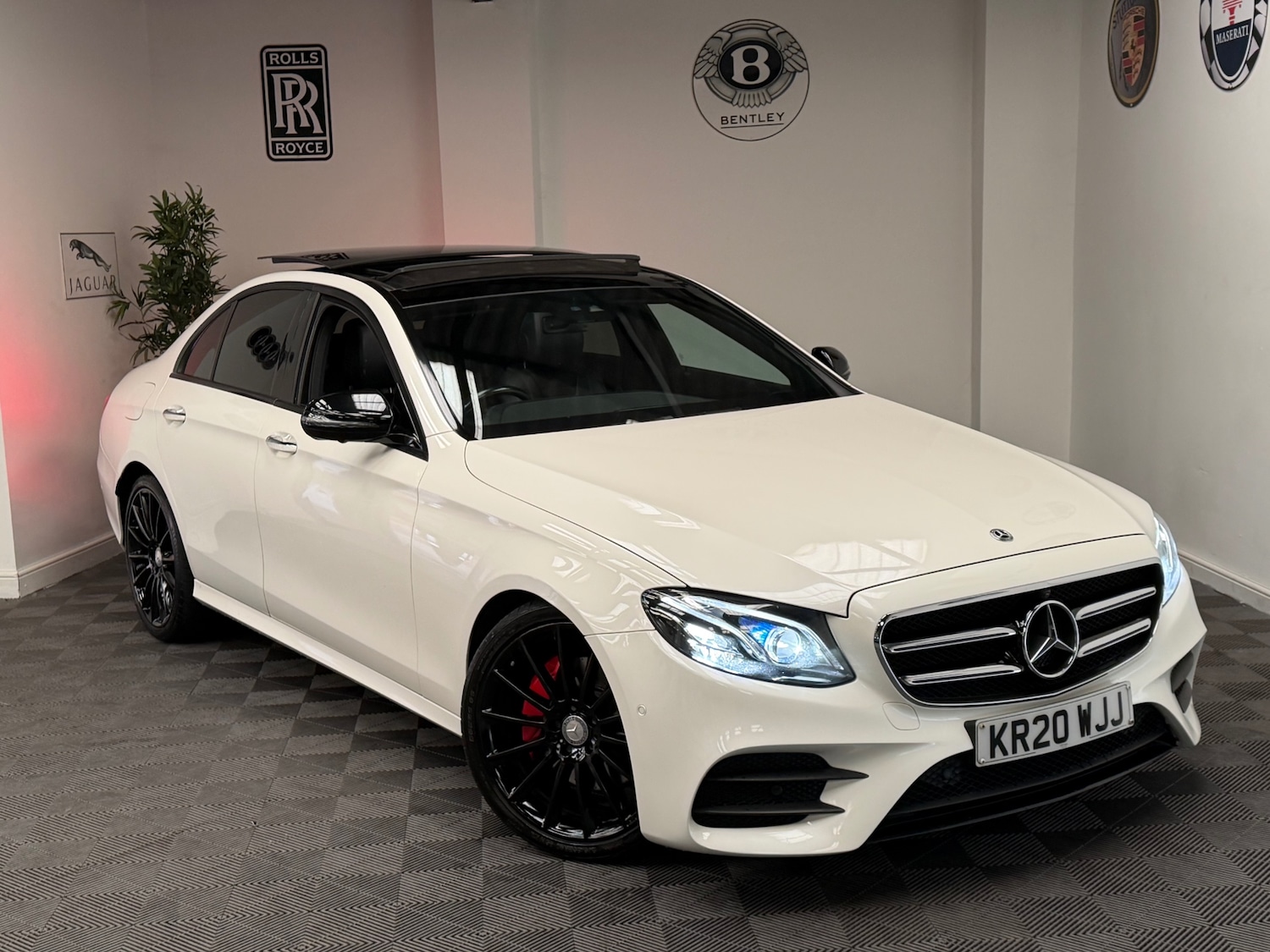 Used Mercedes-Benz E Class 2020 for sale - 77982024: Photo 18