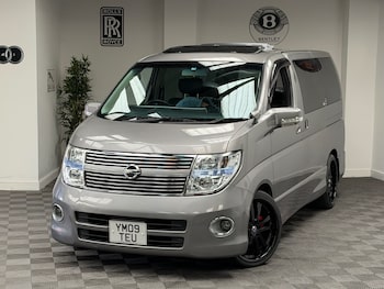 Used Nissan Elgrand undefined for sale - 78620320: Photo
