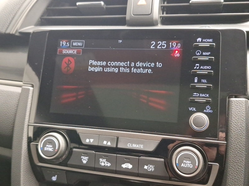 Used Honda Civic 2020 for sale - 76506671: Photo 17