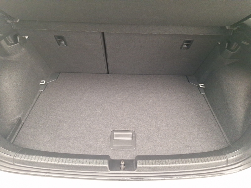 Used Volkswagen Polo 2023 for sale - 77433595: Photo 8