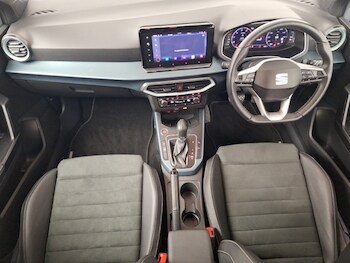 Used SEAT Arona 2024 for sale - 77999315: Photo