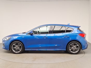 Used Ford Focus 2020 for sale - 78567435: Photo