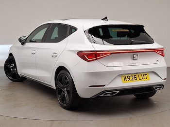 Used SEAT Leon 2026 for sale - 78381044: Photo