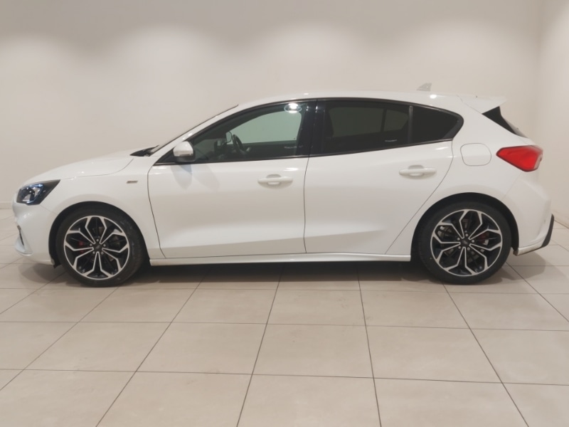 Used Ford Focus 2019 for sale - 76741704: Photo 4
