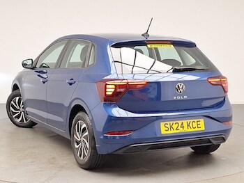 Used Volkswagen Polo 2024 for sale - 78411125: Photo