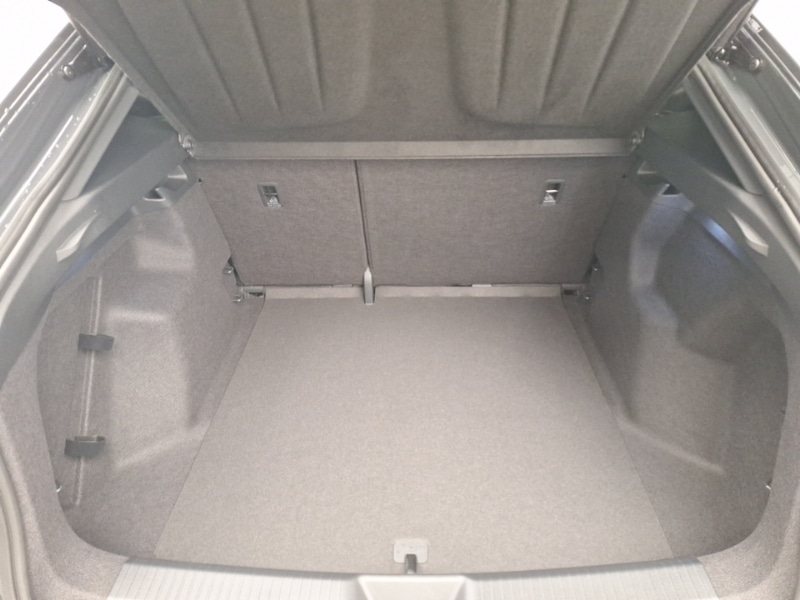 Used Cupra Tavascan 2025 for sale - 76403652: Photo 8