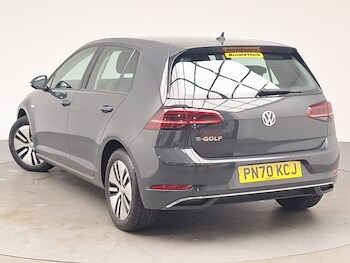Used Volkswagen Golf 2020 for sale - 78079587: Photo
