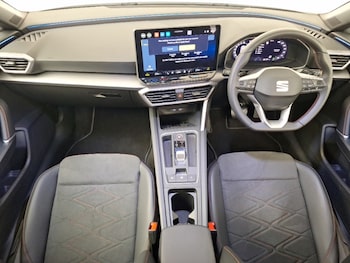 Used SEAT Leon 2025 for sale - 77921982: Photo