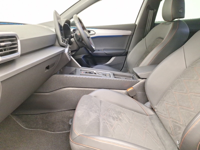 Used SEAT Leon 2025 for sale - 77921982: Photo 5